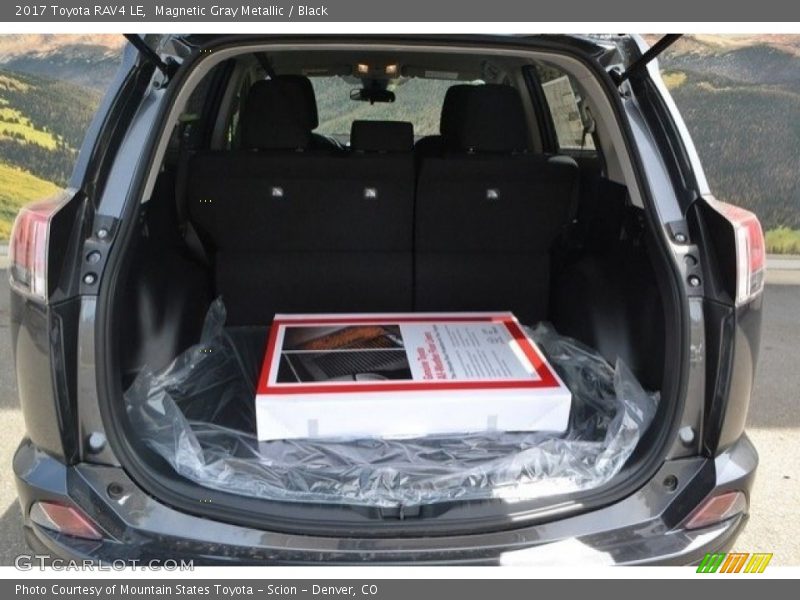 Magnetic Gray Metallic / Black 2017 Toyota RAV4 LE