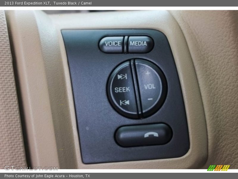 Tuxedo Black / Camel 2013 Ford Expedition XLT