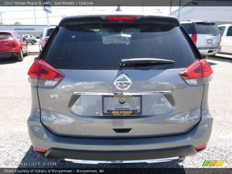 Gun Metallic / Charcoal 2017 Nissan Rogue SL AWD