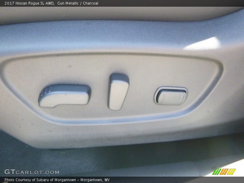 Gun Metallic / Charcoal 2017 Nissan Rogue SL AWD