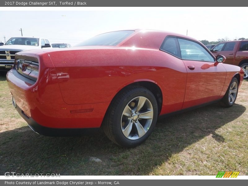 TorRed / Black 2017 Dodge Challenger SXT