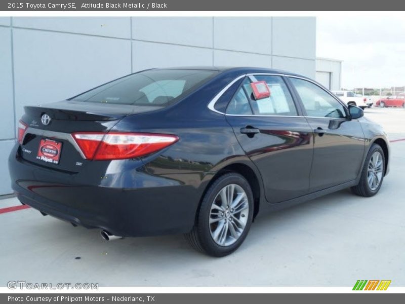 Attitude Black Metallic / Black 2015 Toyota Camry SE