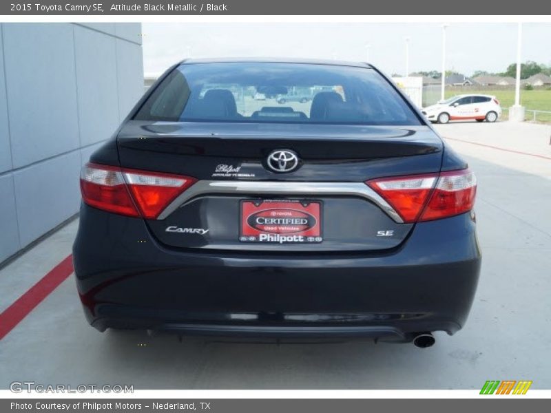 Attitude Black Metallic / Black 2015 Toyota Camry SE