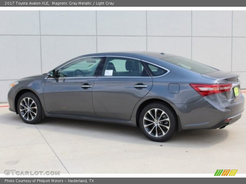 Magnetic Gray Metallic / Light Gray 2017 Toyota Avalon XLE