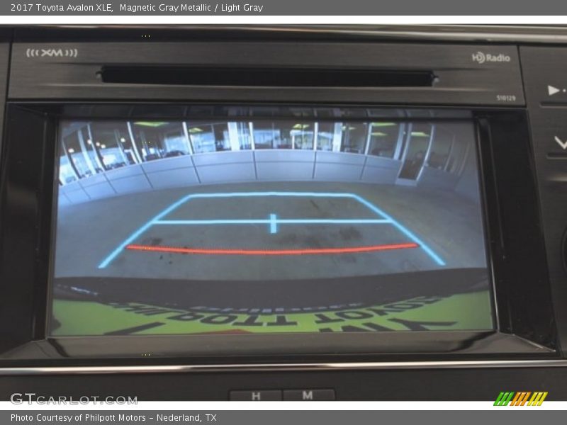 Magnetic Gray Metallic / Light Gray 2017 Toyota Avalon XLE