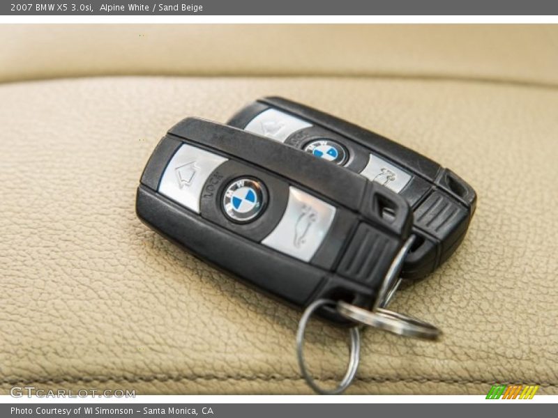 Alpine White / Sand Beige 2007 BMW X5 3.0si