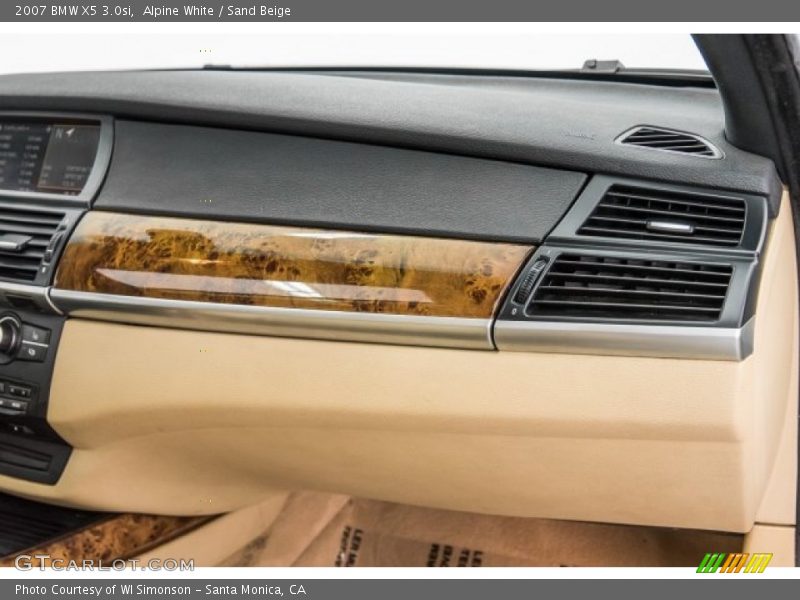 Alpine White / Sand Beige 2007 BMW X5 3.0si
