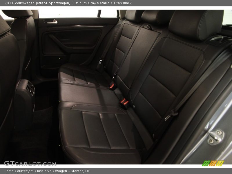 Platinum Gray Metallic / Titan Black 2011 Volkswagen Jetta SE SportWagen