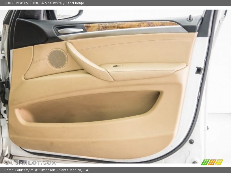 Alpine White / Sand Beige 2007 BMW X5 3.0si