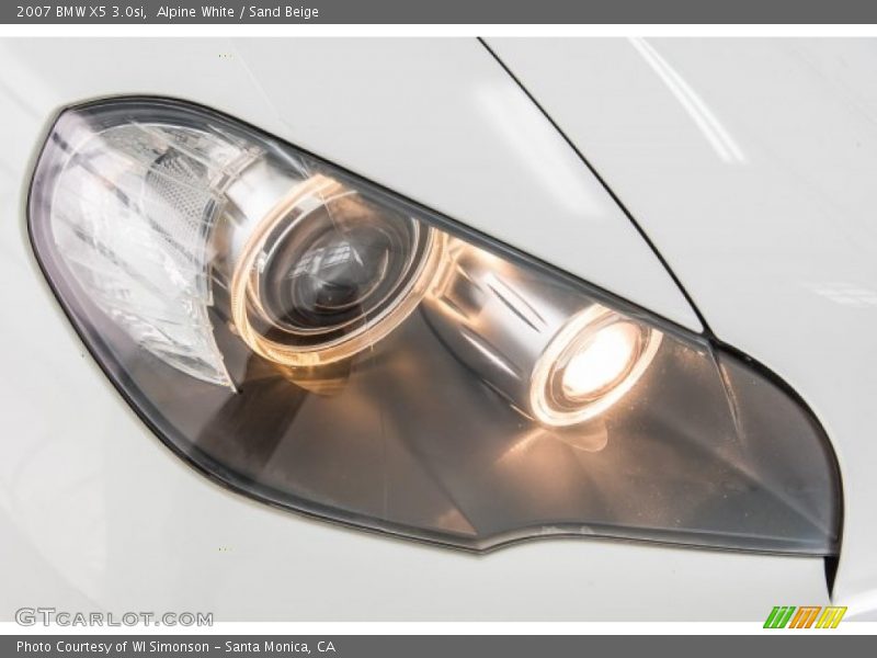 Alpine White / Sand Beige 2007 BMW X5 3.0si