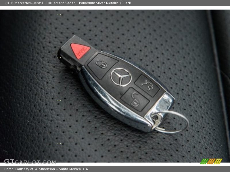 Palladium Silver Metallic / Black 2016 Mercedes-Benz C 300 4Matic Sedan