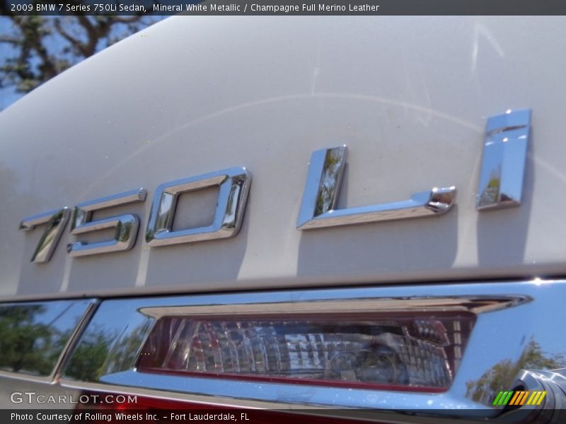  2009 7 Series 750Li Sedan Logo