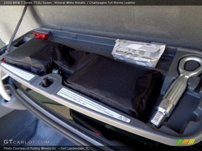 Mineral White Metallic / Champagne Full Merino Leather 2009 BMW 7 Series 750Li Sedan