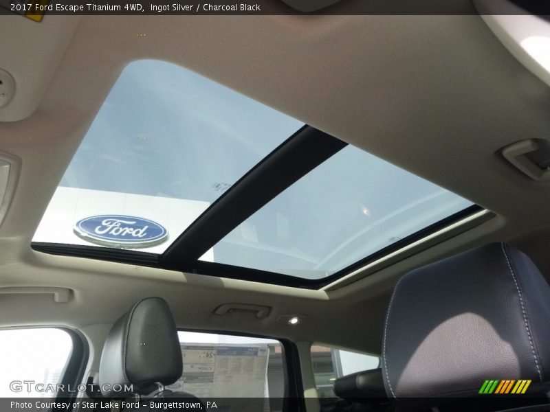 Ingot Silver / Charcoal Black 2017 Ford Escape Titanium 4WD