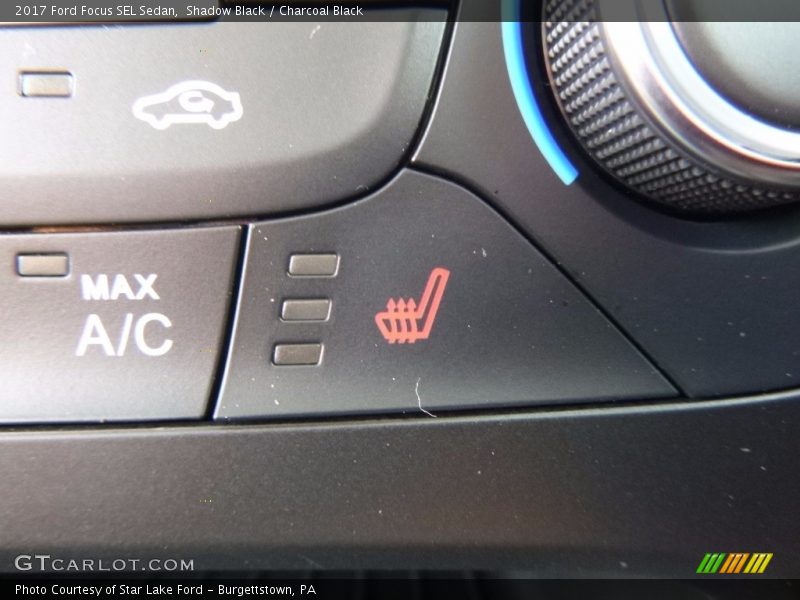 Shadow Black / Charcoal Black 2017 Ford Focus SEL Sedan