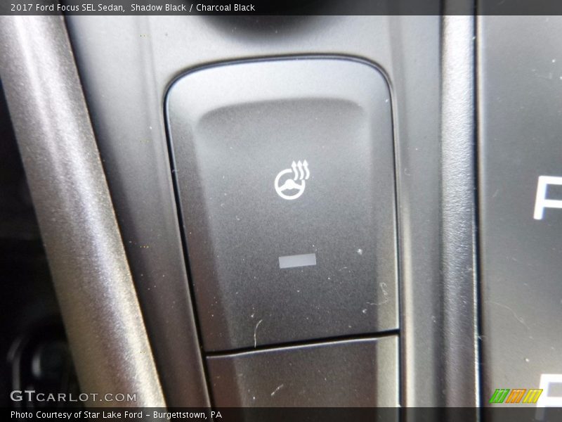 Shadow Black / Charcoal Black 2017 Ford Focus SEL Sedan