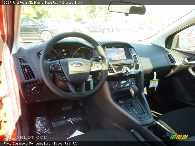 Race Red / Charcoal Black 2017 Ford Focus SEL Hatch