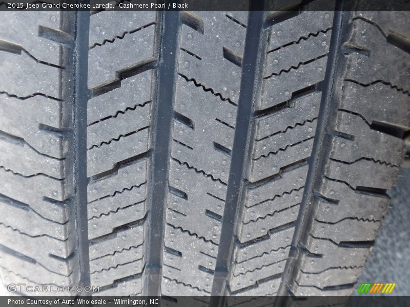 Cashmere Pearl / Black 2015 Jeep Grand Cherokee Laredo