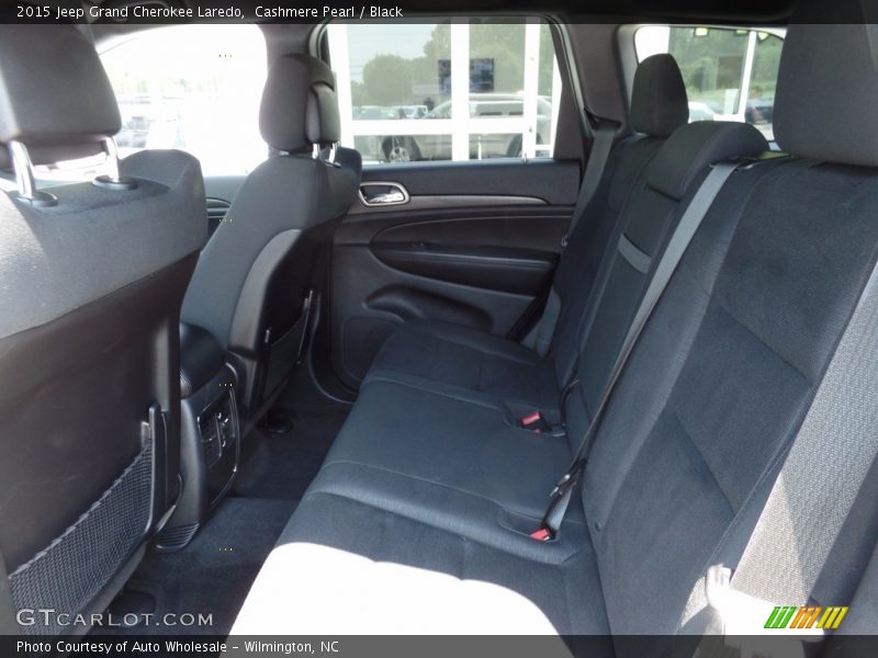 Cashmere Pearl / Black 2015 Jeep Grand Cherokee Laredo