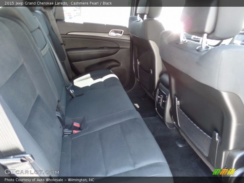 Cashmere Pearl / Black 2015 Jeep Grand Cherokee Laredo
