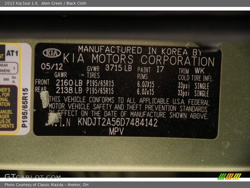 Alien Green / Black Cloth 2013 Kia Soul 1.6