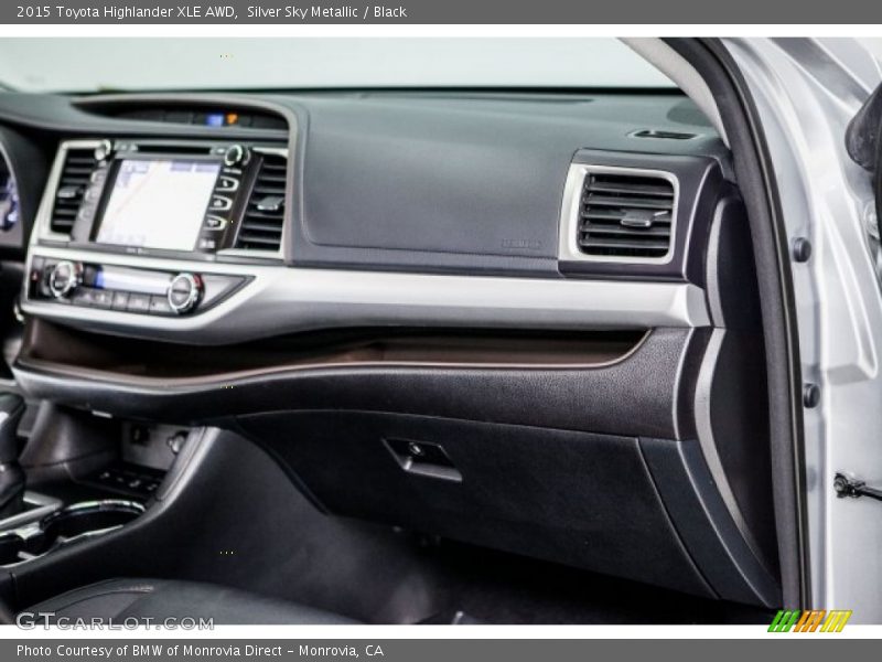 Silver Sky Metallic / Black 2015 Toyota Highlander XLE AWD