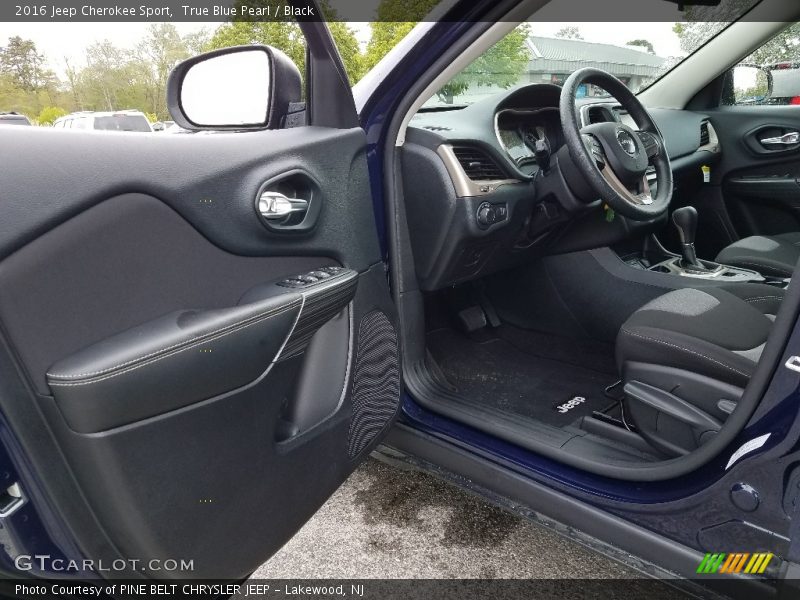 True Blue Pearl / Black 2016 Jeep Cherokee Sport