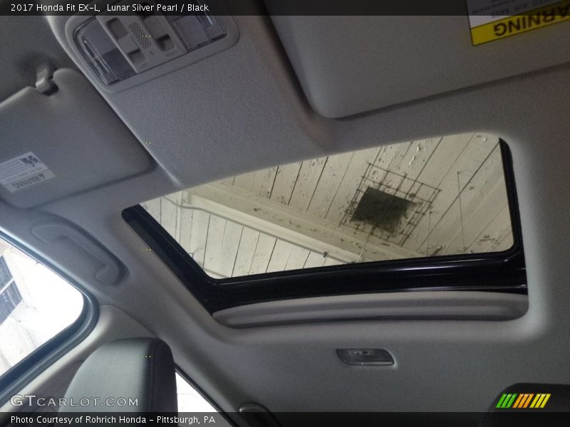 Lunar Silver Pearl / Black 2017 Honda Fit EX-L