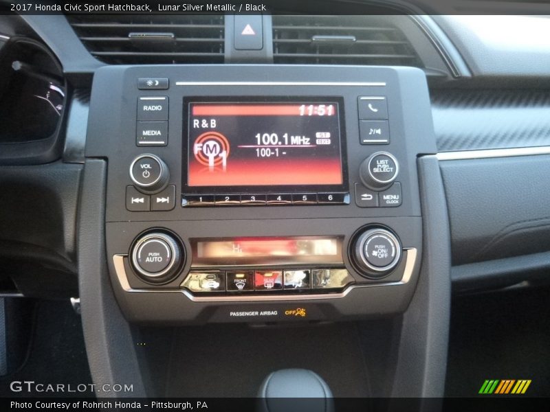Lunar Silver Metallic / Black 2017 Honda Civic Sport Hatchback