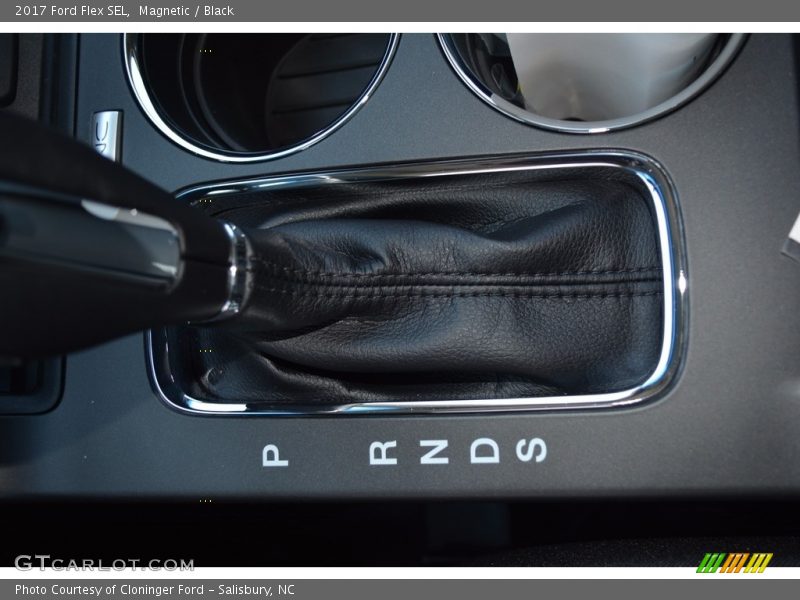 Magnetic / Black 2017 Ford Flex SEL