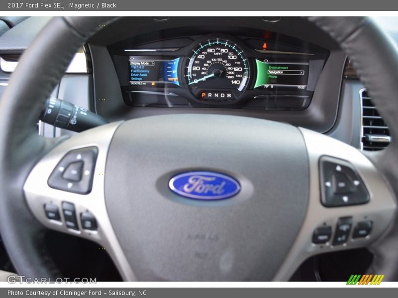 Magnetic / Black 2017 Ford Flex SEL