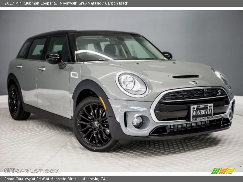 Front 3/4 View of 2017 Clubman Cooper S