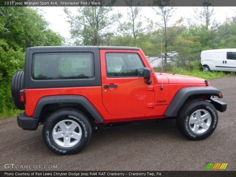Firecracker Red / Black 2017 Jeep Wrangler Sport 4x4