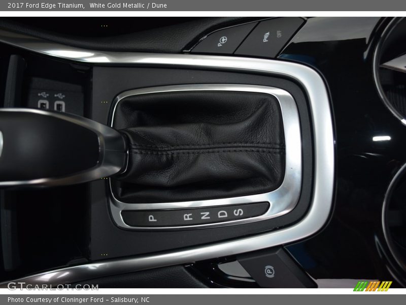 White Gold Metallic / Dune 2017 Ford Edge Titanium