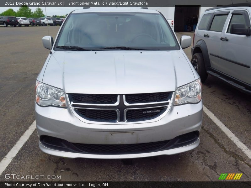 Bright Silver Metallic / Black/Light Graystone 2012 Dodge Grand Caravan SXT