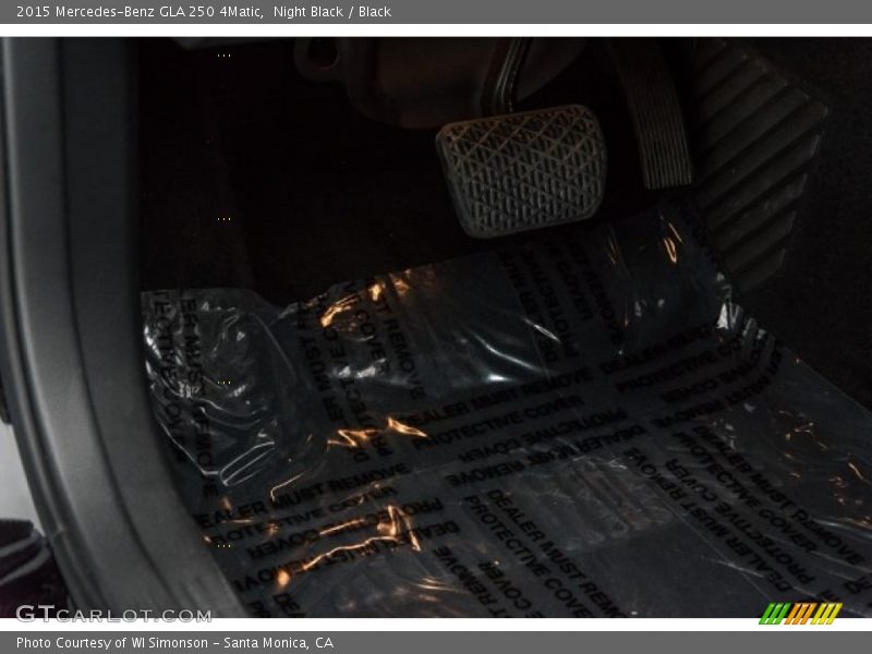 Night Black / Black 2015 Mercedes-Benz GLA 250 4Matic