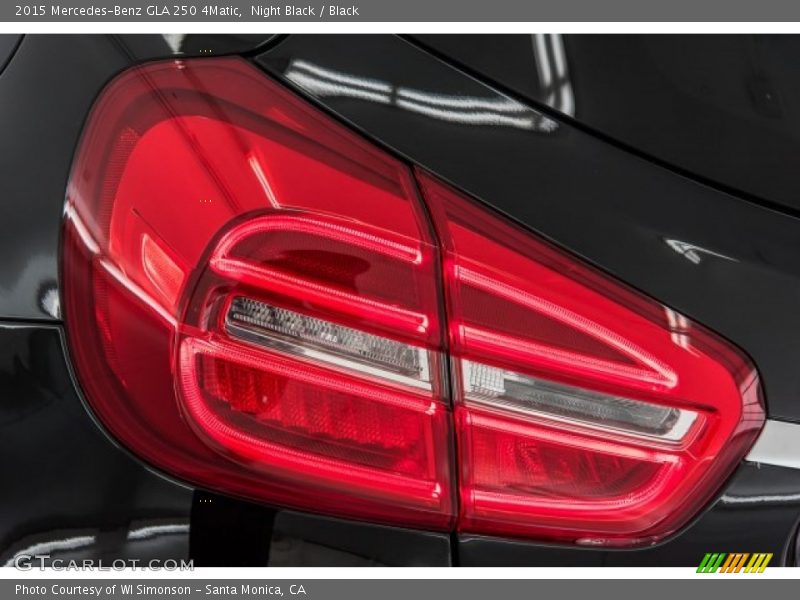 Night Black / Black 2015 Mercedes-Benz GLA 250 4Matic