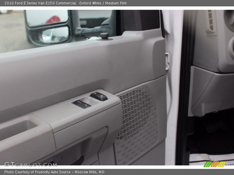 Oxford White / Medium Flint 2010 Ford E Series Van E150 Commercial