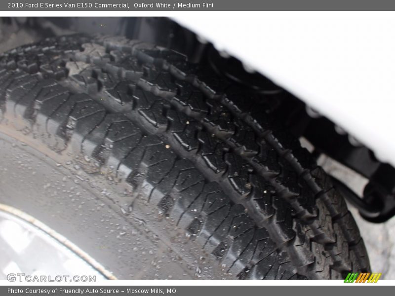 Oxford White / Medium Flint 2010 Ford E Series Van E150 Commercial