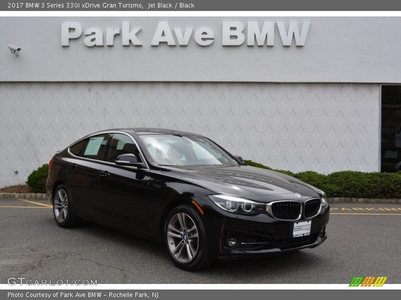 Jet Black / Black 2017 BMW 3 Series 330i xDrive Gran Turismo