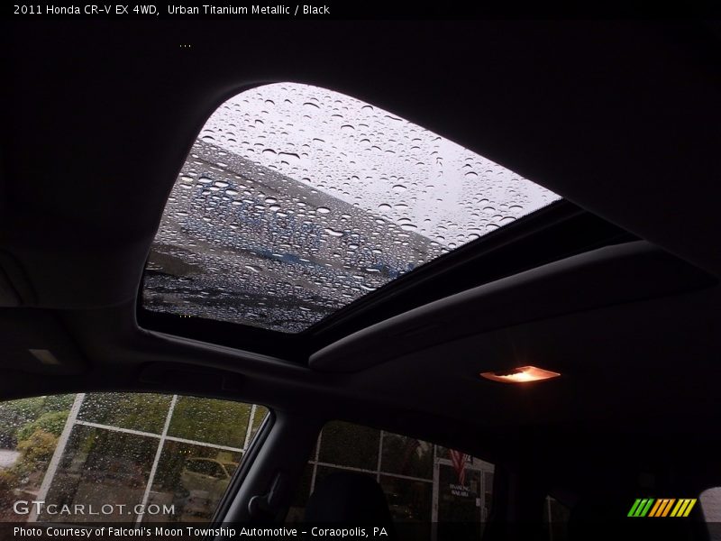 Urban Titanium Metallic / Black 2011 Honda CR-V EX 4WD