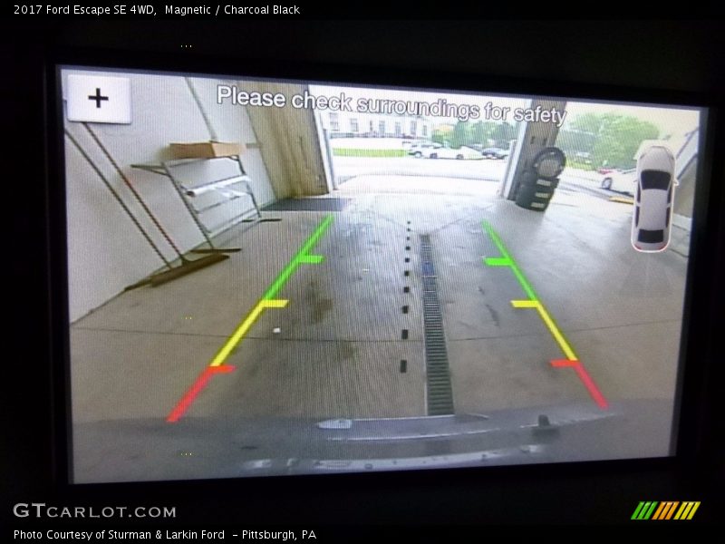 Magnetic / Charcoal Black 2017 Ford Escape SE 4WD