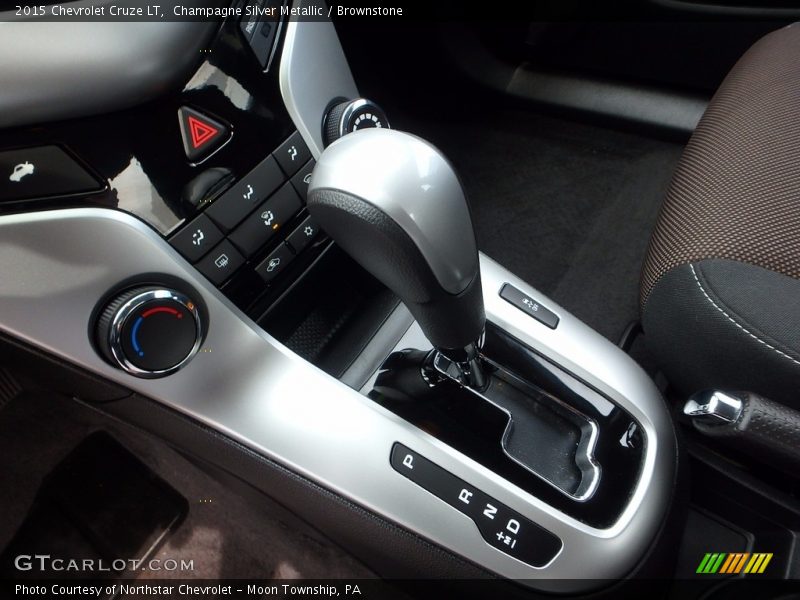 Champagne Silver Metallic / Brownstone 2015 Chevrolet Cruze LT