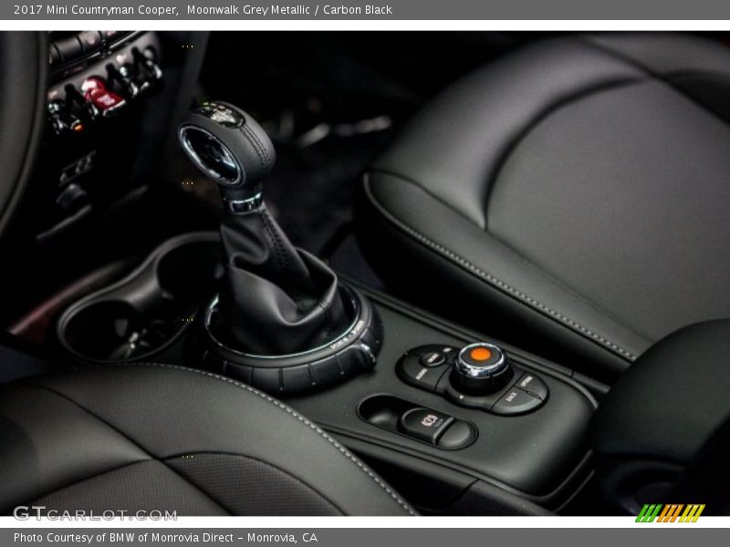 Moonwalk Grey Metallic / Carbon Black 2017 Mini Countryman Cooper