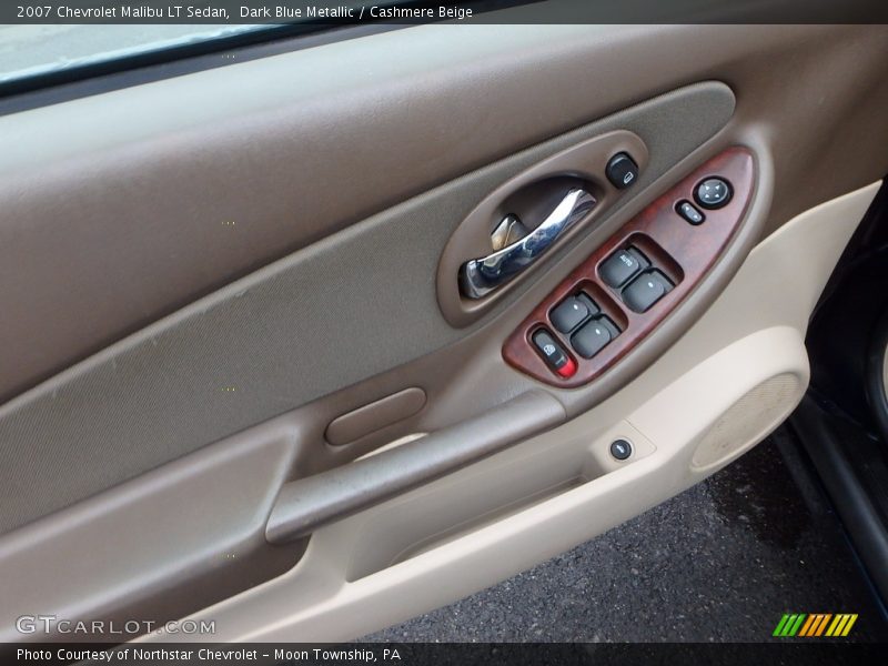 Door Panel of 2007 Malibu LT Sedan