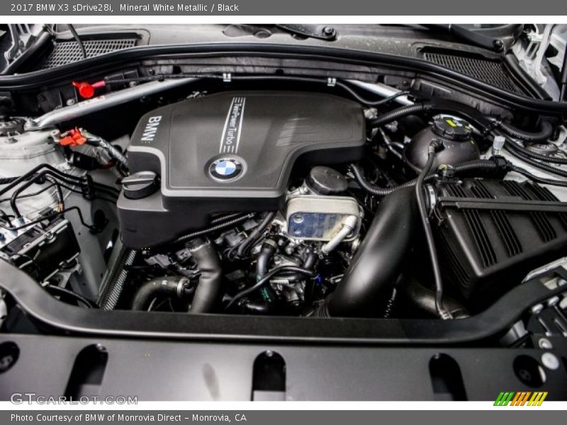 Mineral White Metallic / Black 2017 BMW X3 sDrive28i