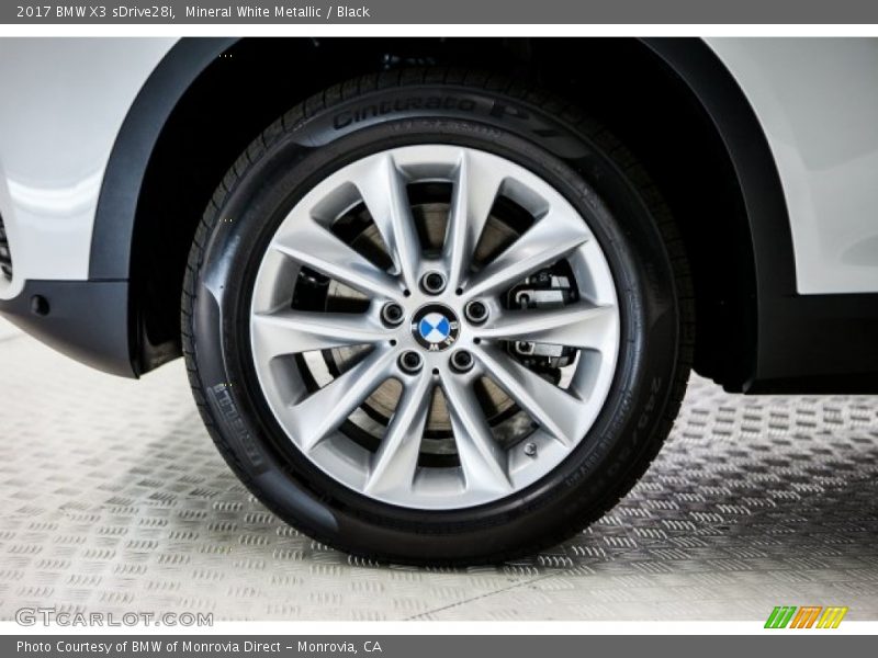 Mineral White Metallic / Black 2017 BMW X3 sDrive28i
