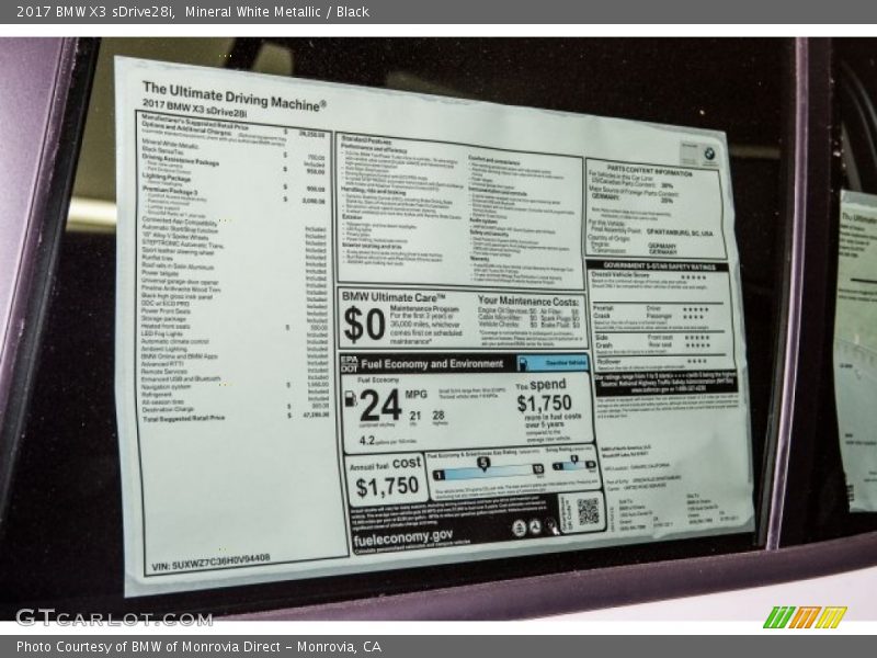 Mineral White Metallic / Black 2017 BMW X3 sDrive28i