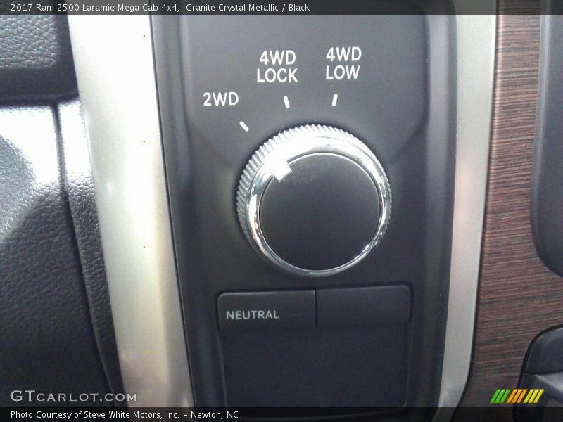 Controls of 2017 2500 Laramie Mega Cab 4x4