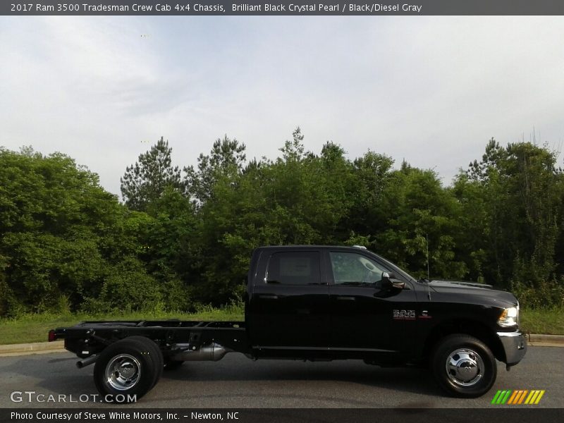 Brilliant Black Crystal Pearl / Black/Diesel Gray 2017 Ram 3500 Tradesman Crew Cab 4x4 Chassis